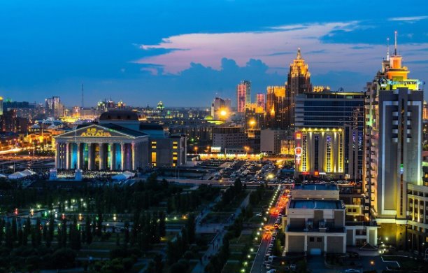 Казахстан. Автор: Леонид Радзиховский (политолог)