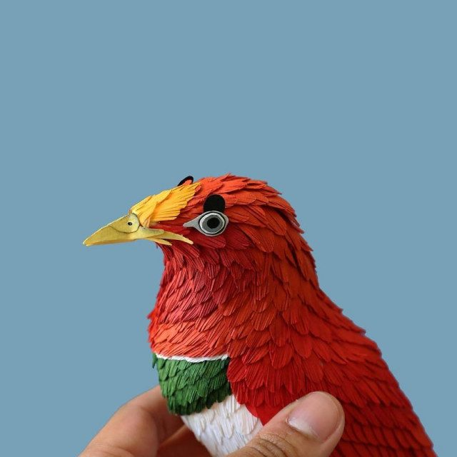 Колумбийская художница Диана Белтран Херрера создаёт удивительные бумажные скульптуры птиц
