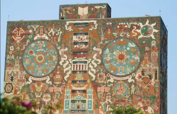 Библиотека в Мехико. Удивительные фрески на здании библиотеки