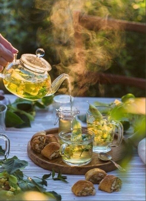 Чай — это маленькое бытовое волшебство. Автор: Зоя Арефьева